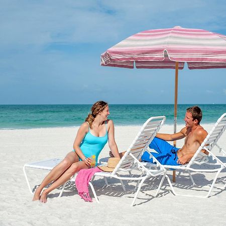 Sandcastle Resort At Lido Beach Sarasota Bagian luar foto